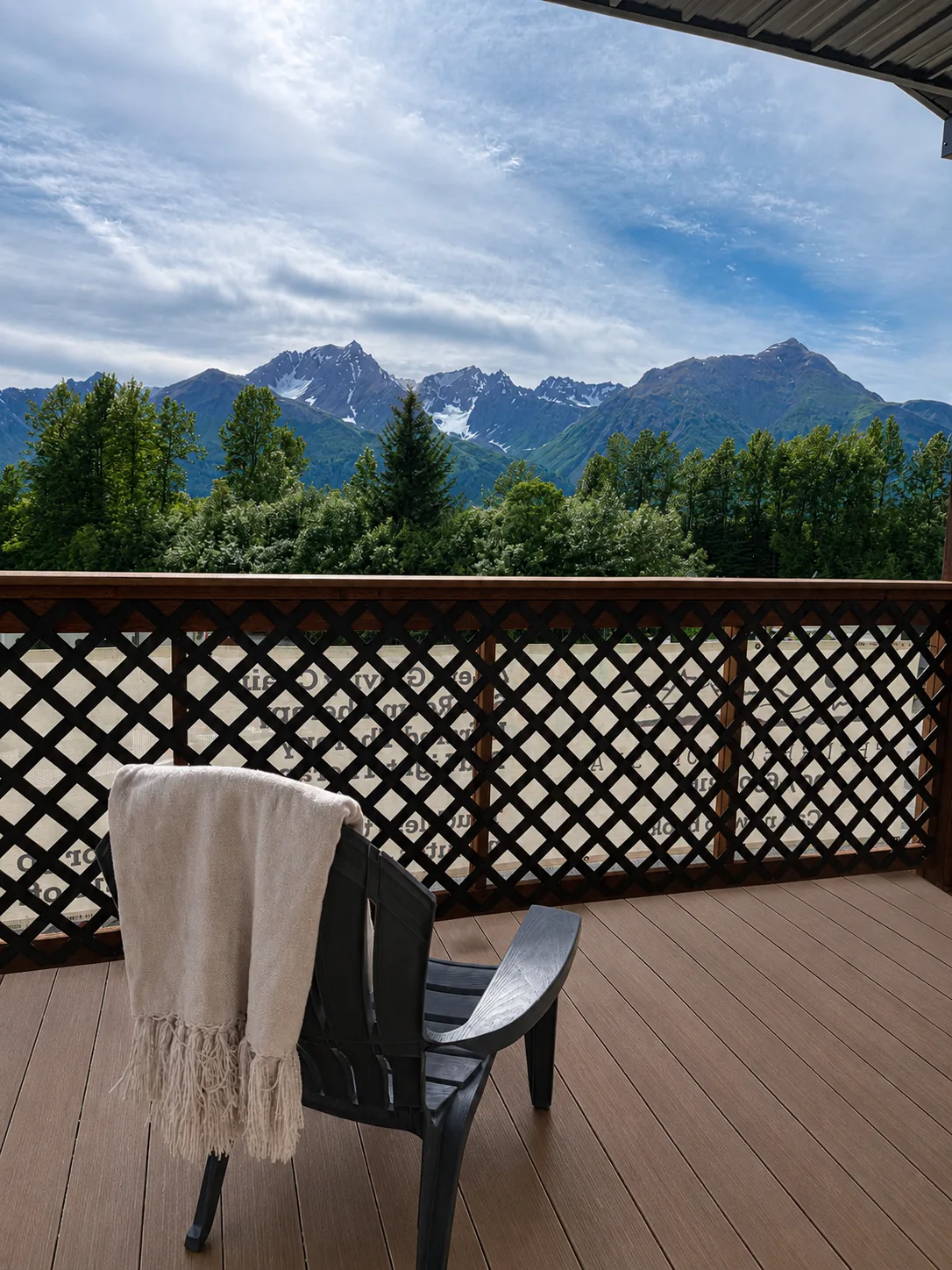 Spa porch overlooking Seward’s dramatic mountain range